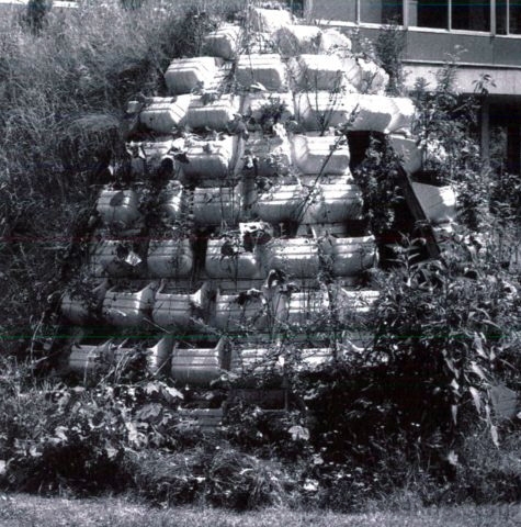 5.7. ábra. Kísérleti építmény, Kasseli Egyetem, 1977