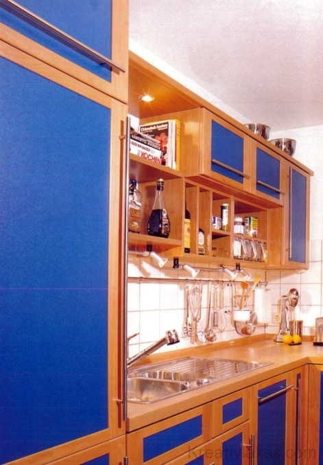 Kék színek az új konyhában