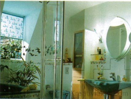 Néhány eredeti ötlettel és pasztell színekkel tetszetős fürdőszobát varázsolhatunk magunknak