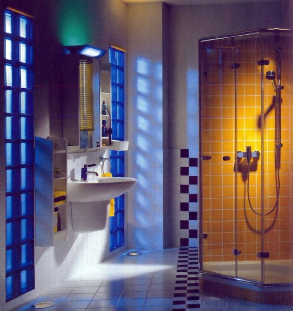 Kisméretű fürdőszobában a zuhanykabin ideális