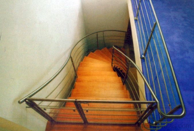 Ívelt lépcső 5.